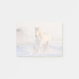 Notas Post-it® Hermosa Gallopaje de Caballo Blanco en la Nieve