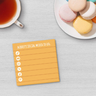 Notas Post-it® Mango Lista de medios sociales amarillos y blancos