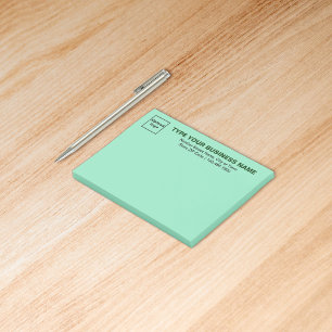Notas Post-it® Marca comercial sobre el recto verde Verde azulado