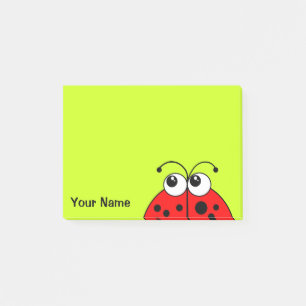 Notas Post-it® Mariquita roja linda en el verde personalizado