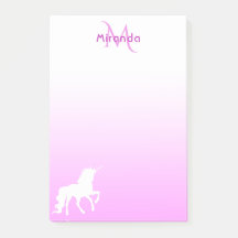 Nombre de monograma blanco rosa de Unicorn