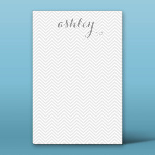 Notas Post-it® Nombre personalizado del patrón de cheurón gris y 