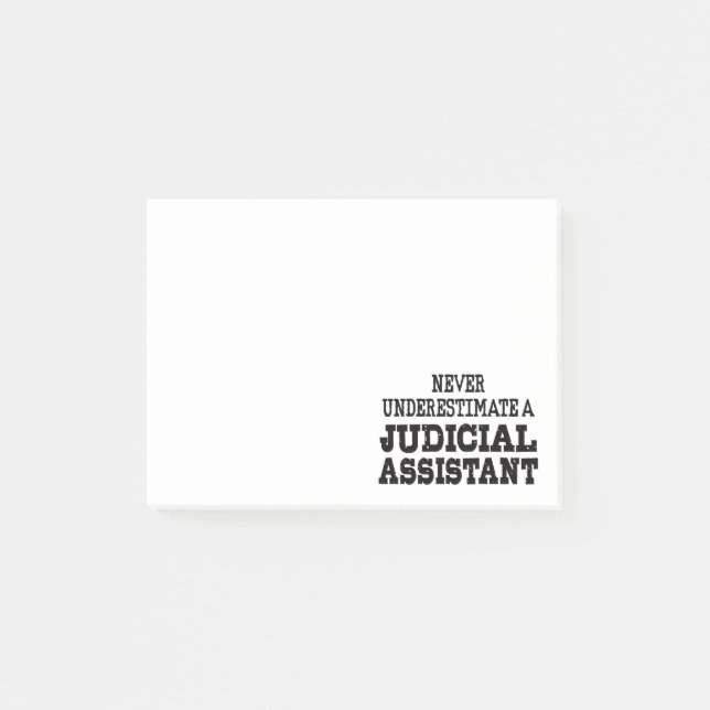 Notas Post-it® Nunca subestimes a un asistente judicial (Anverso)