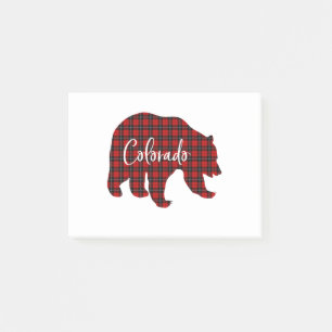 Notas Post-it® Oso Colorado en color rojo coincidente con pijama