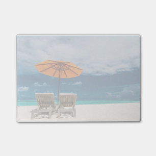 Notas Post-it® Paraguas de Sun en la playa de Sandy Maldives