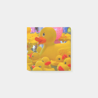 Notas Post-it® Patos de goma colocan su almohadilla