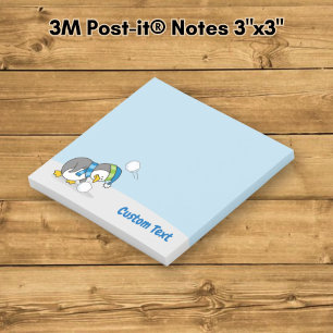 Notas Post-it® Pequeño pingüino recibiendo una bola de nieve Post