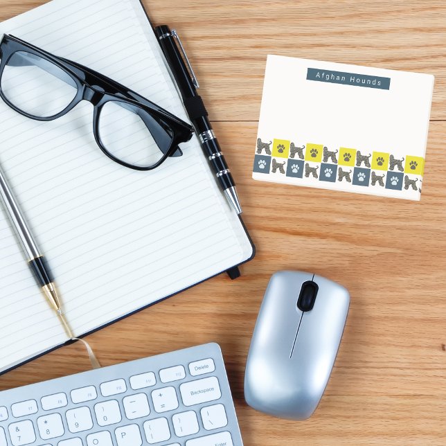 Notas Post-it® Perro anidado afgano y malla amarilla y azul (Afghan hound dog yellow and blue post it notes)