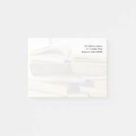 Notas Post-it® Pila de libros viejos, una abierta