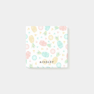 Notas Post-it® Piñas rosadas y nombre de encargo amarillo