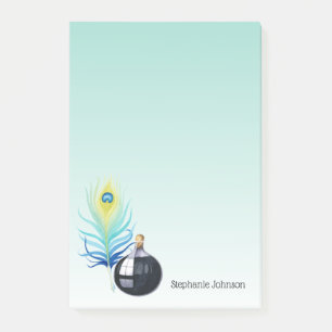 Notas Post-it® Pluma Quill de época e Inkwell sobre el gradiente 