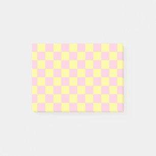 Notas Post-it® Rosa suave y amarillo al borde del control