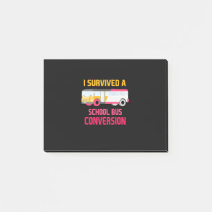 Notas Post-it® Sobreviví A Una Conversión De Autobús Escolar