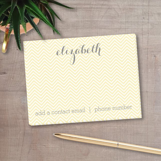 Notas Post-it® Suite de estacionamiento amarillo y gris pastel pa (Personalized post-it notes with a monogram and contact information - low quantity available)