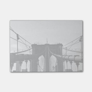 Notas Post-it® Vista blanco y negro del puente