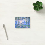 Notas Post-it® Water Lilies<br><div class="desc">Water Lilies es una serie de más de 200 pinturas al óleo del impresionista francés Claude Monet. Este cuadro,  que se terminó en 1919,  está decorado en tonos azules y rosas.</div>