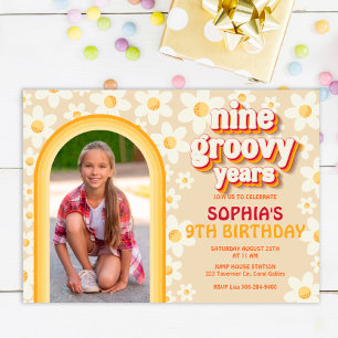 Nove Groovy Years Novena Invitación de foto de cum