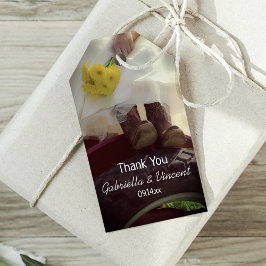 Novia en Tractor Country Farm Wedding Etiquetas a 