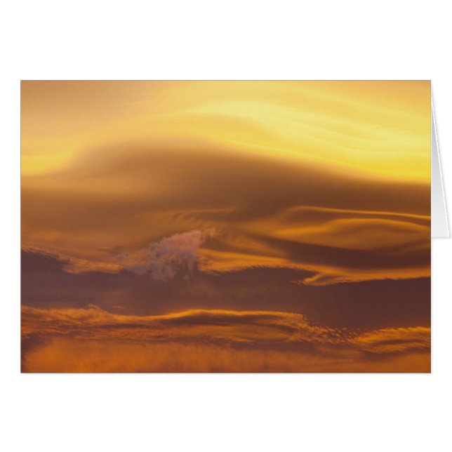 Nube lenticular al atardecer (Anverso (Horizontal))