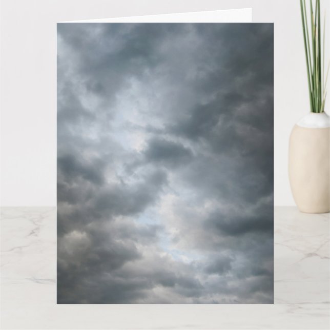 Nubes de tormenta rompen gran tarjeta de felicitac (Anverso)
