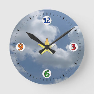 "Nubes felices" Reloj de pared acrílico