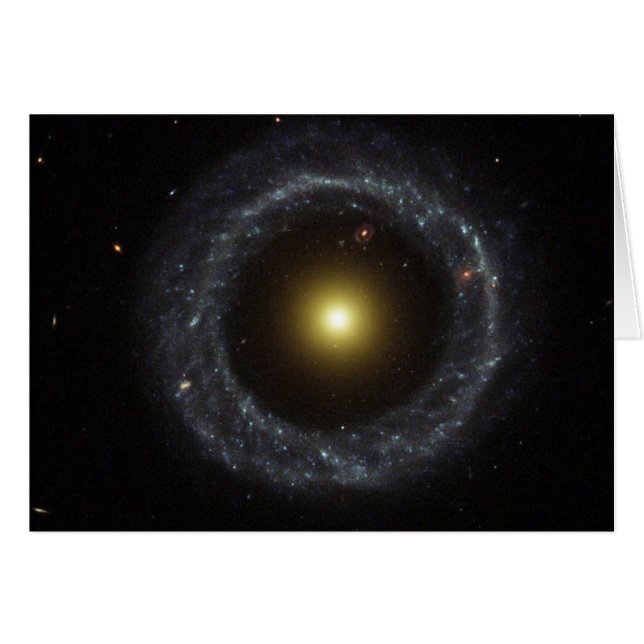 Núcleo de la galaxia del objeto de Hoag (Anverso (Horizontal))