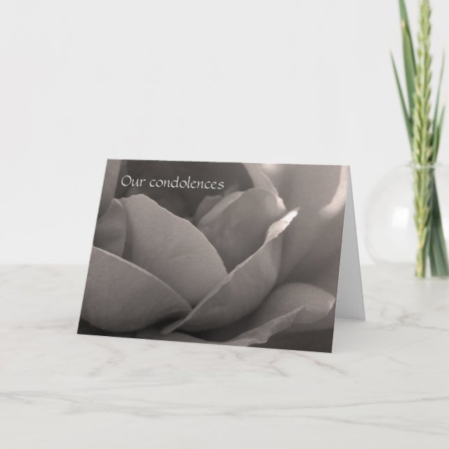 Nuestras condolencias - tarjeta color de rosa en (Anverso)