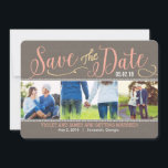 Nuestros Momentos Guardan La Tarjeta De Fecha - Pe<br><div class="desc">Moderno y elegante salven las tarjetas de fecha de Berry Berry Sweet Designs. Visite nuestra sala de exposición de diseño en WWW.BERRYBERRYSWEET.COM para ver diseños de papelería más elegantes. Hay otras opciones de color disponibles.</div>