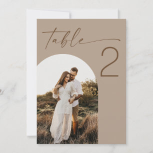 Número de mesa de boda con foto moderna en taupe p