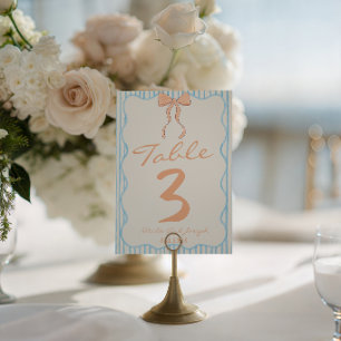 Número de mesa de boda con lazo rayado dibujado No