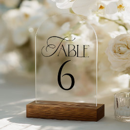 Número de mesa de boda con letra minúscula
