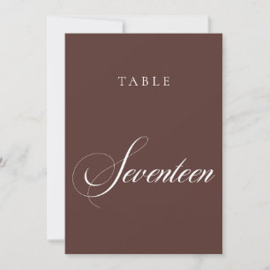 Número de mesa de boda en caligrafía marrón clásic