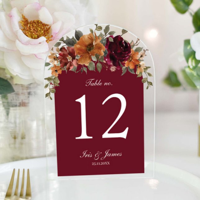Número de mesa de boda floral rústico Borgoña (Subido por el creador)