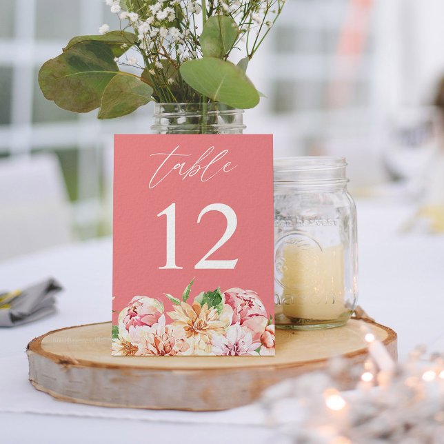 Número de mesa floral rosa y melocotón y vegetació (Subido por el creador)
