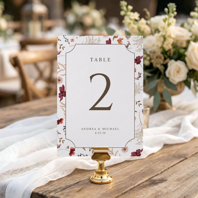 Números de mesa de boda con flores silvestres eleg (Fall wedding table number with elegant frame and burgundy watercolor wildflower border)
