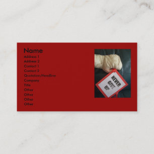 Nunca dé las tarjetas de visita para arriba de