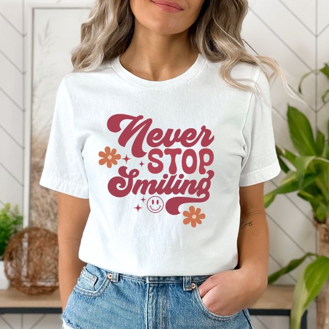 Nunca dejes de sonreír camiseta Retro Women Tee (Subido por el creador)