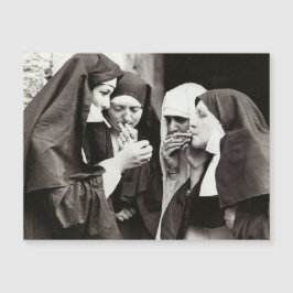 NUNS FUMADORES VINTAGE PHOY Card