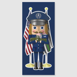 Nutcracker de la Fuerza Espacial con un pequeño ca