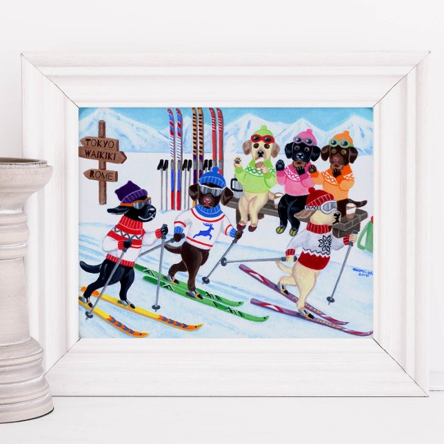 Obras de arte de los labradores de esquí nórdico (Nordic Skiing Labradors Poster for Labrador Owners who love winter sports.  Whimsical Lab artwork.)