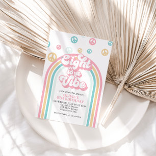 Ocho es una invitación al arcoiris de verano retro