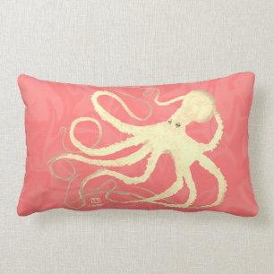 Octopus crema en coral - almohada lumbar