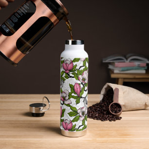 Oculto en la botella de agua de los rosas