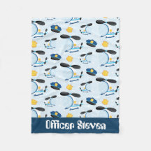 Oficial agregar nombre policía manta de bebé