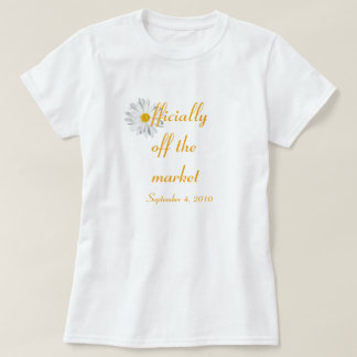 "Oficialmente la camiseta de la novia del mercado"