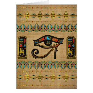 Ojo egipcio del ornamento de Horus en el papiro