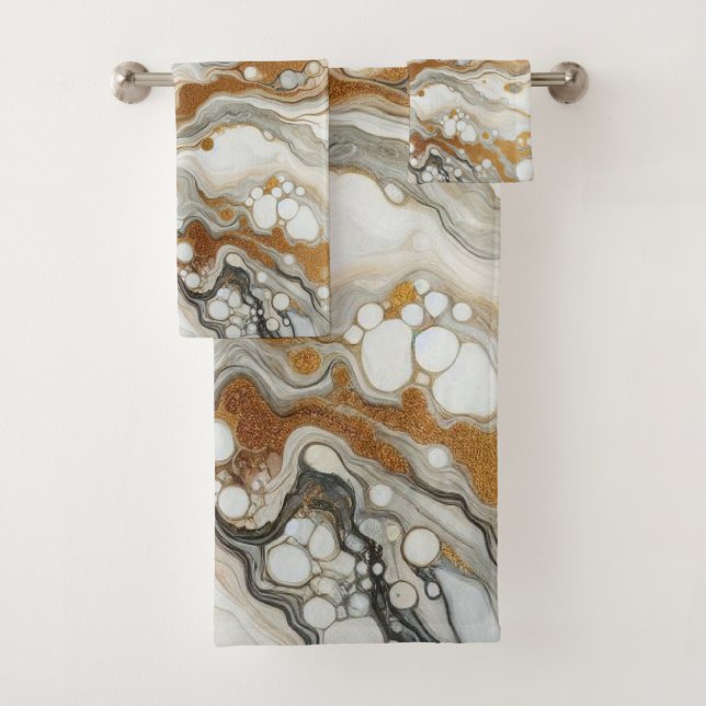 Olas blancas de oro y toallas de baño (In situ)