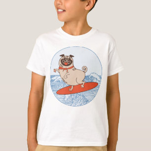 Onda montando perro de cerdo feliz en la camiseta