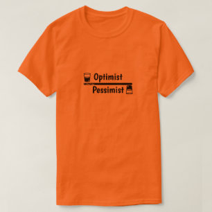 Optimista/pesimista - Una camiseta de MisterP