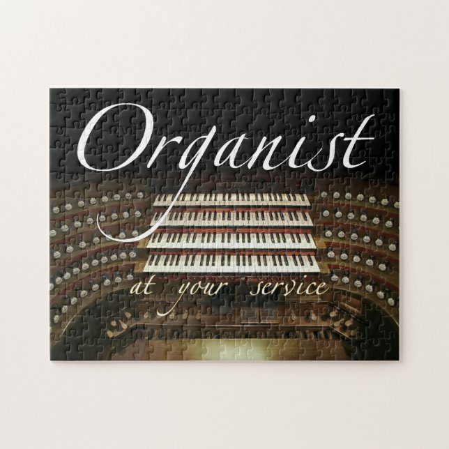 Organista en su rompecabezas del servicio (Horizontal)